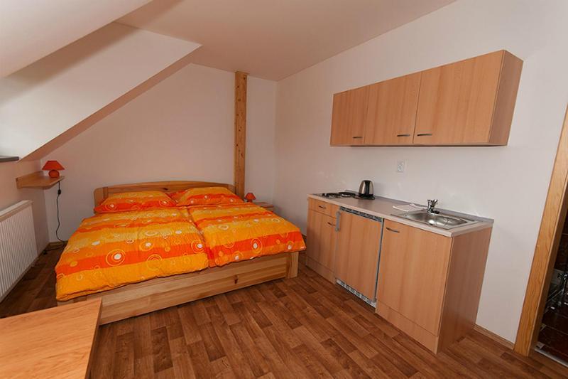 Apartmany Hodonin Zdikov Екстер'єр фото